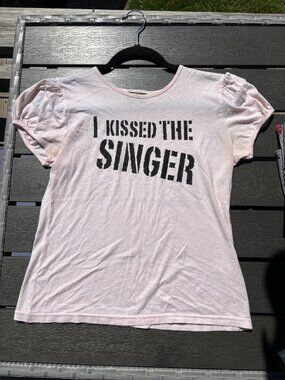 Vintage Smashing Grandpa "I Kissed the Singer" Graphic Baby Tee | Y2K Puff Sleev